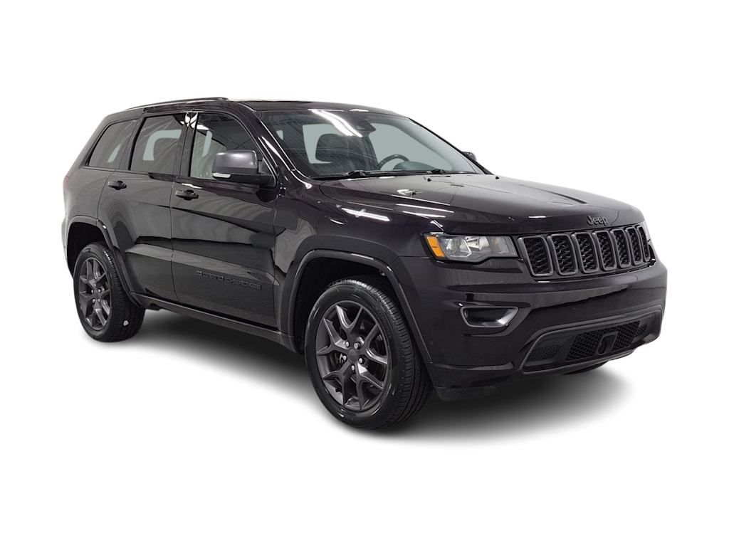 Thumbnail: 2021 Jeep Grand Cherokee - 21