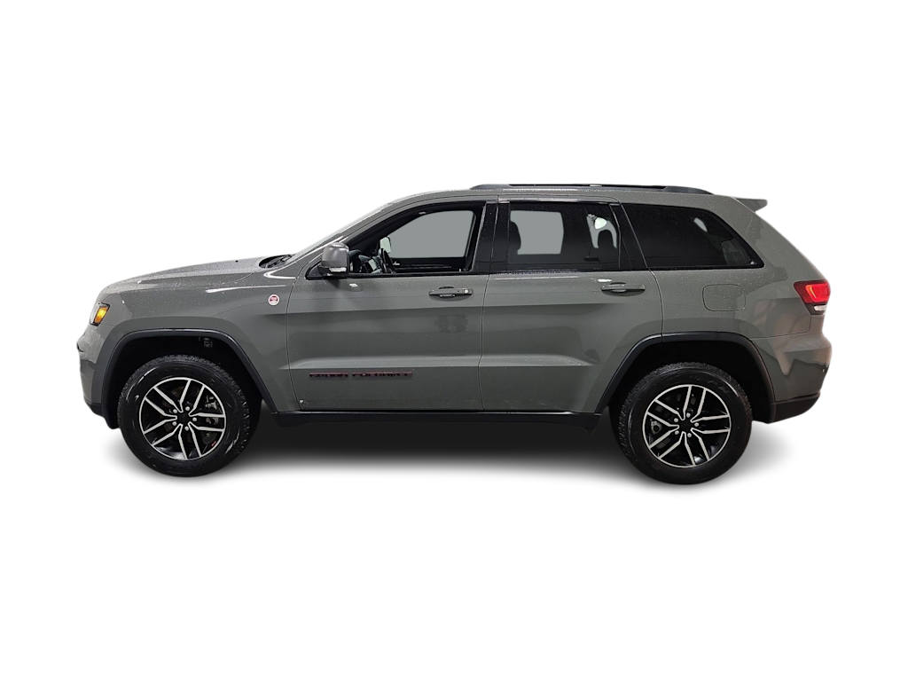 Thumbnail: 2021 Jeep Grand Cherokee - 3