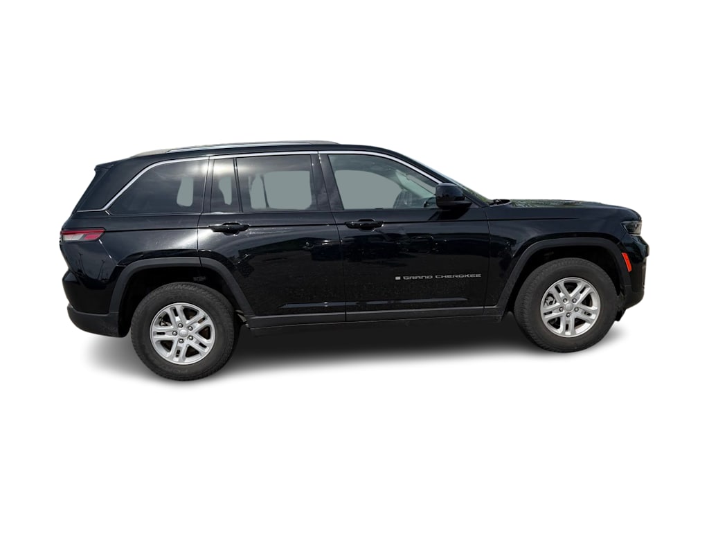 Thumbnail: 2023 Jeep Grand Cherokee - 15