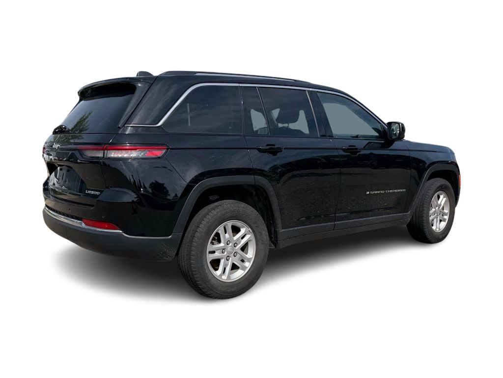 Thumbnail: 2023 Jeep Grand Cherokee - 22