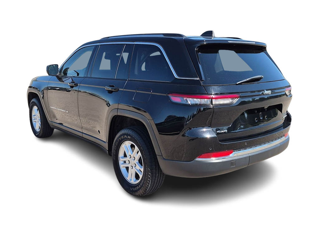 Thumbnail: 2023 Jeep Grand Cherokee - 4