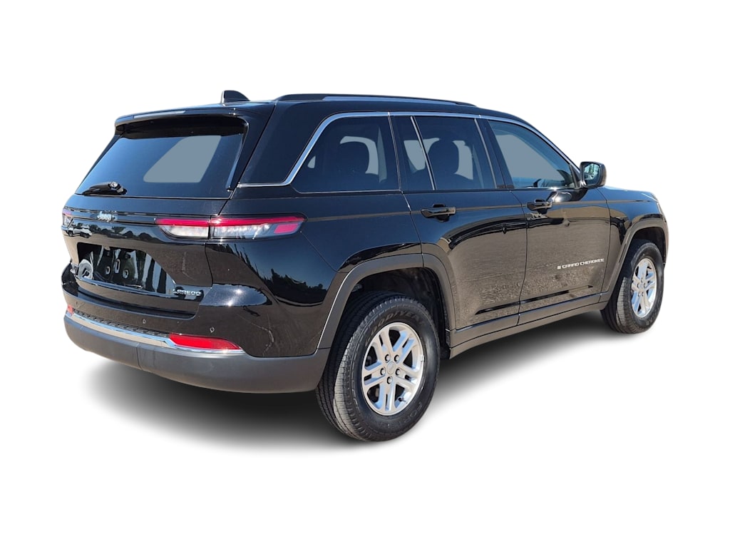 Thumbnail: 2023 Jeep Grand Cherokee - 21