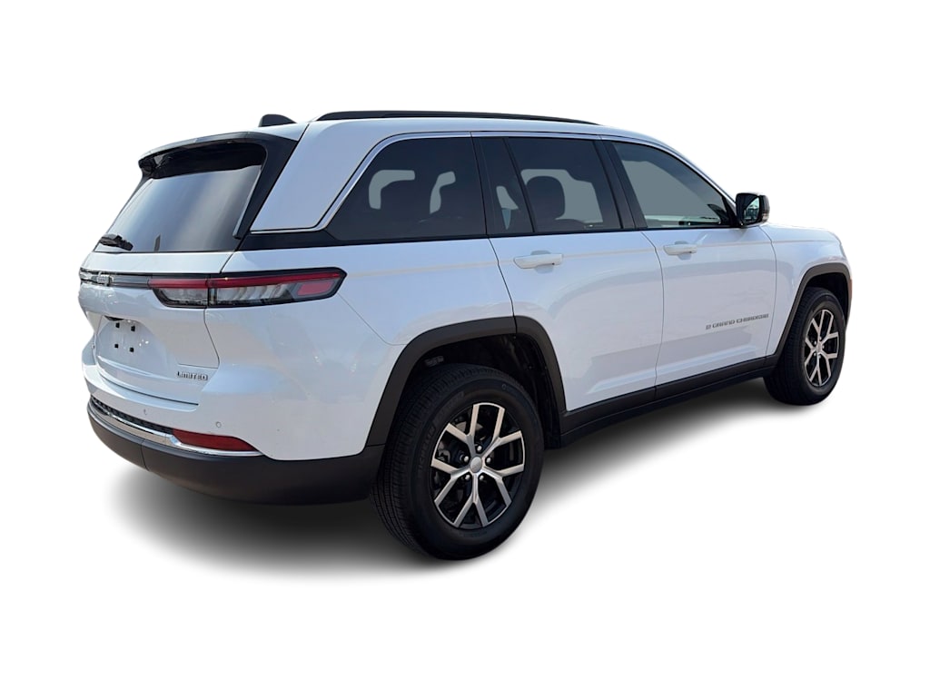 Thumbnail: 2024 Jeep Grand Cherokee - 15