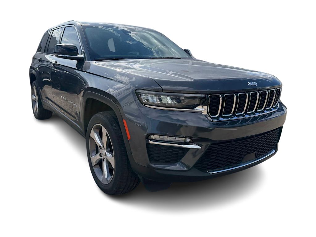 Thumbnail: 2022 Jeep Grand Cherokee - 11