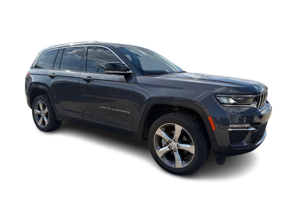 Thumbnail: 2022 Jeep Grand Cherokee - 15