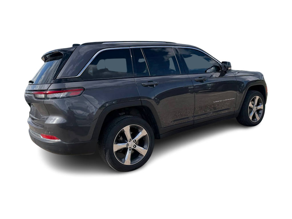 Thumbnail: 2022 Jeep Grand Cherokee - 19