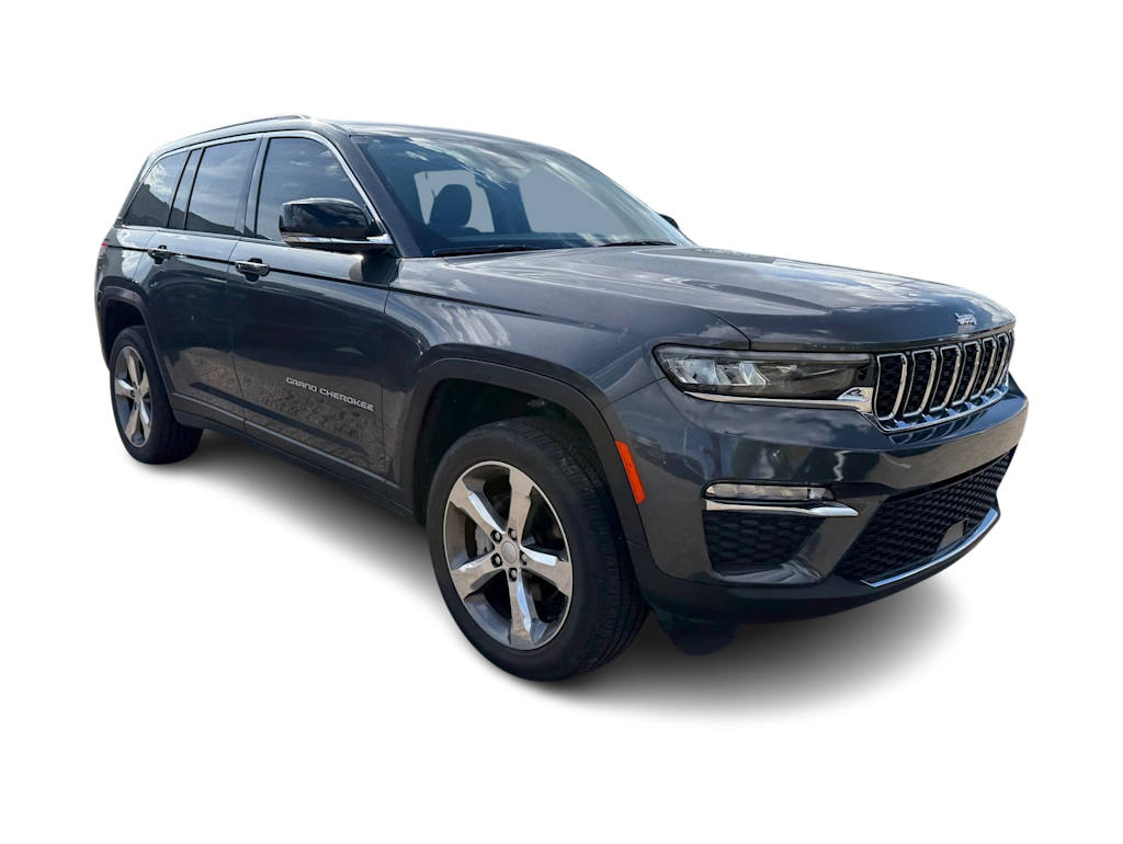 Thumbnail: 2022 Jeep Grand Cherokee - 10