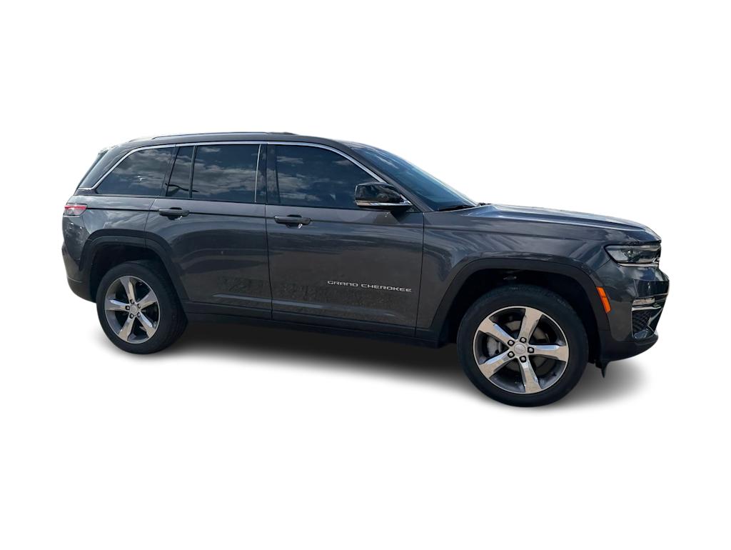 Thumbnail: 2022 Jeep Grand Cherokee - 13