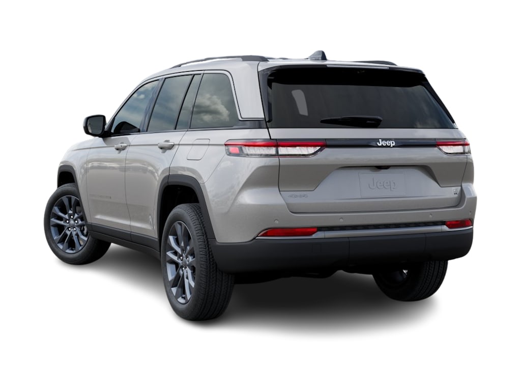 Thumbnail: 2026 Jeep Grand Cherokee - 4