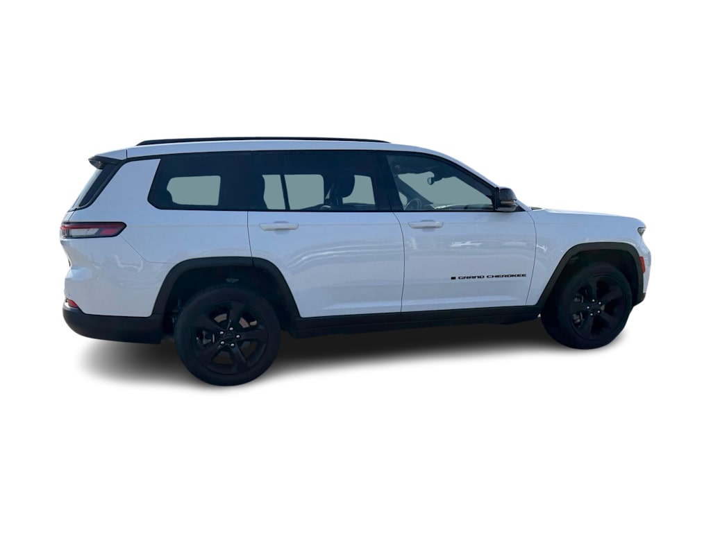 Thumbnail: 2023 Jeep Grand Cherokee L - 16