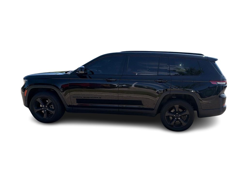 Thumbnail: 2023 Jeep Grand Cherokee L - 2