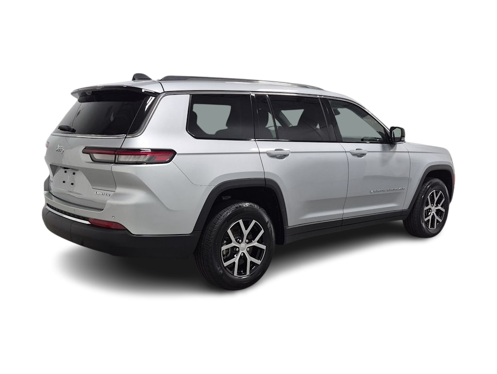 Thumbnail: 2023 Jeep Grand Cherokee L - 22