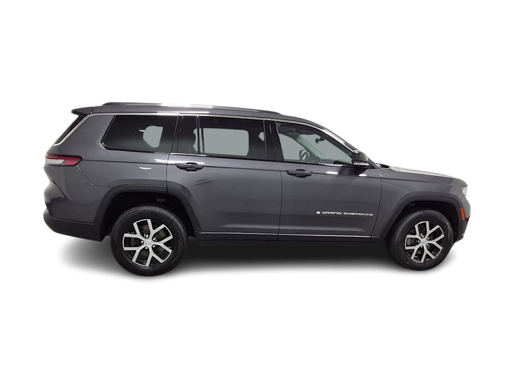 Thumbnail: 2024 Jeep Grand Cherokee L - 24