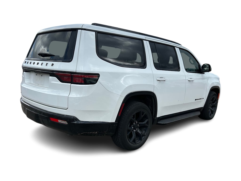 Thumbnail: 2023 Jeep Wagoneer - 20