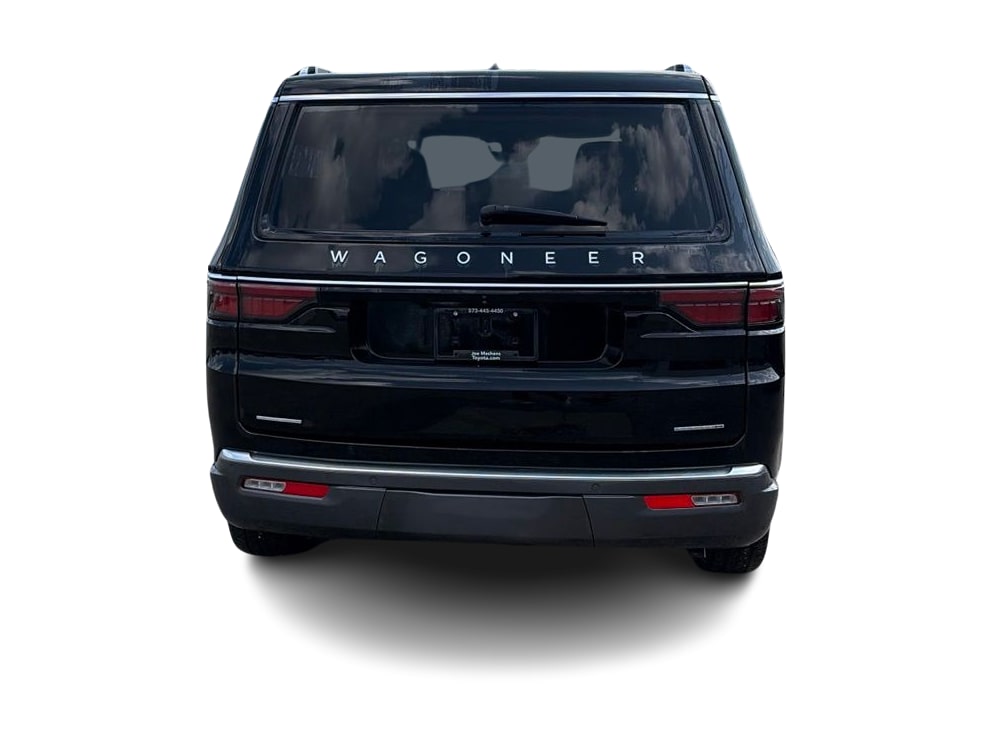 Thumbnail: 2022 Jeep Wagoneer - 16