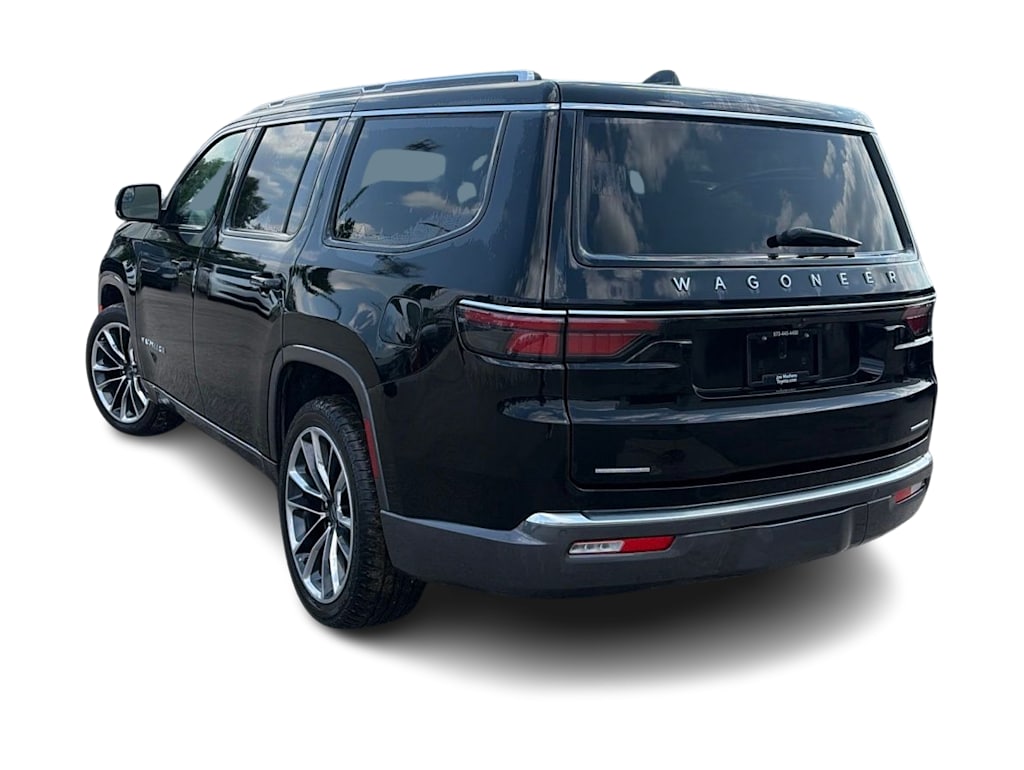 Thumbnail: 2022 Jeep Wagoneer - 3