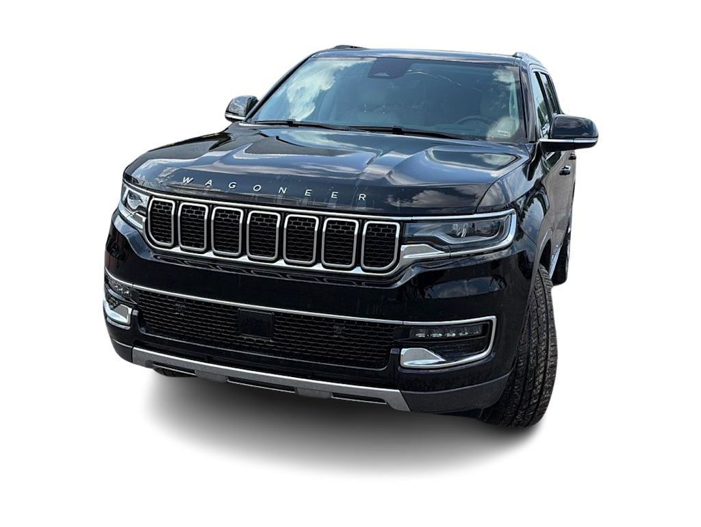 Thumbnail: 2022 Jeep Wagoneer - 4
