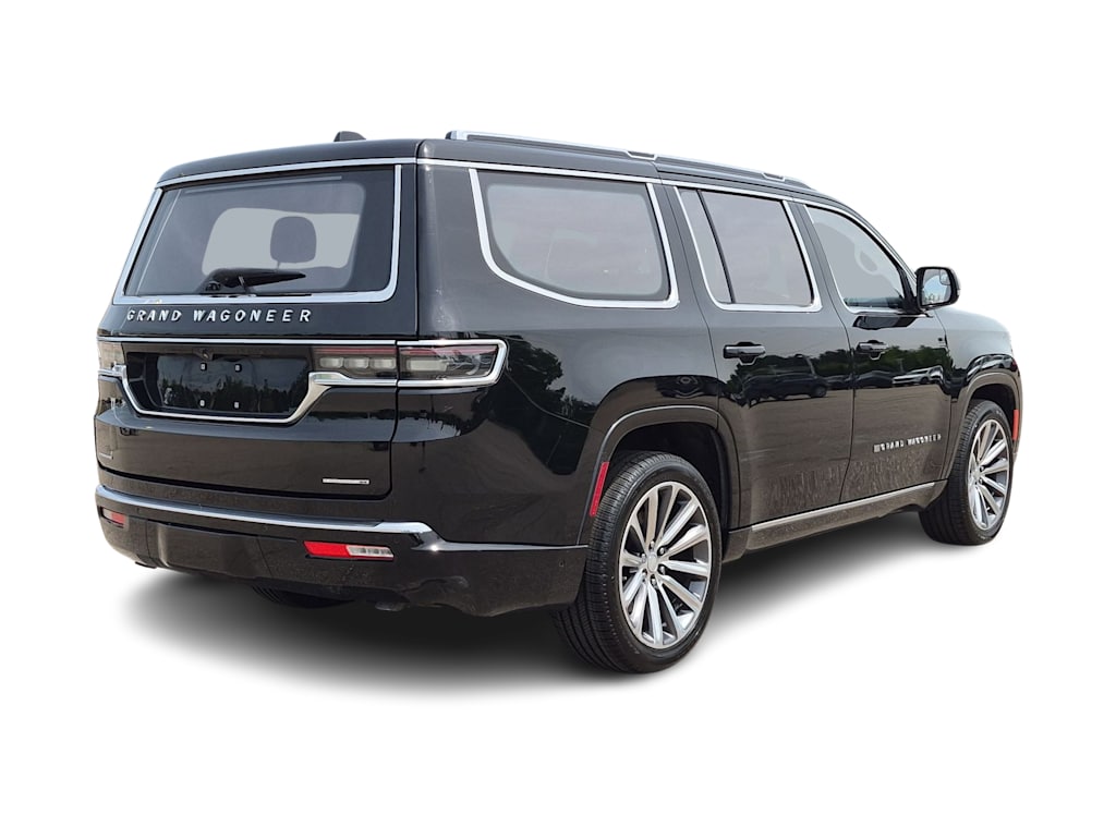 Thumbnail: 2022 Jeep Grand Wagoneer - 26
