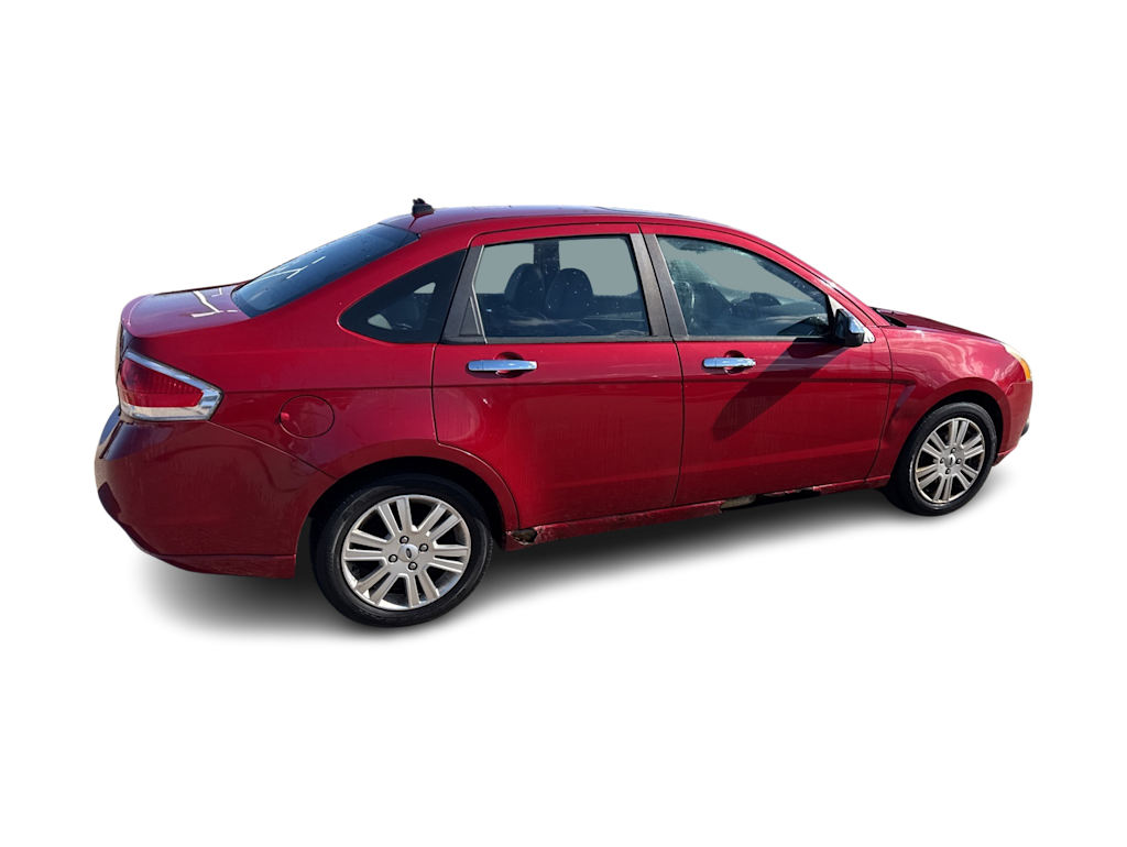 Thumbnail: 2011 Ford Focus - 17