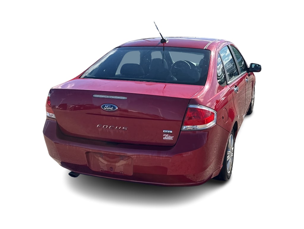 Thumbnail: 2011 Ford Focus - 21