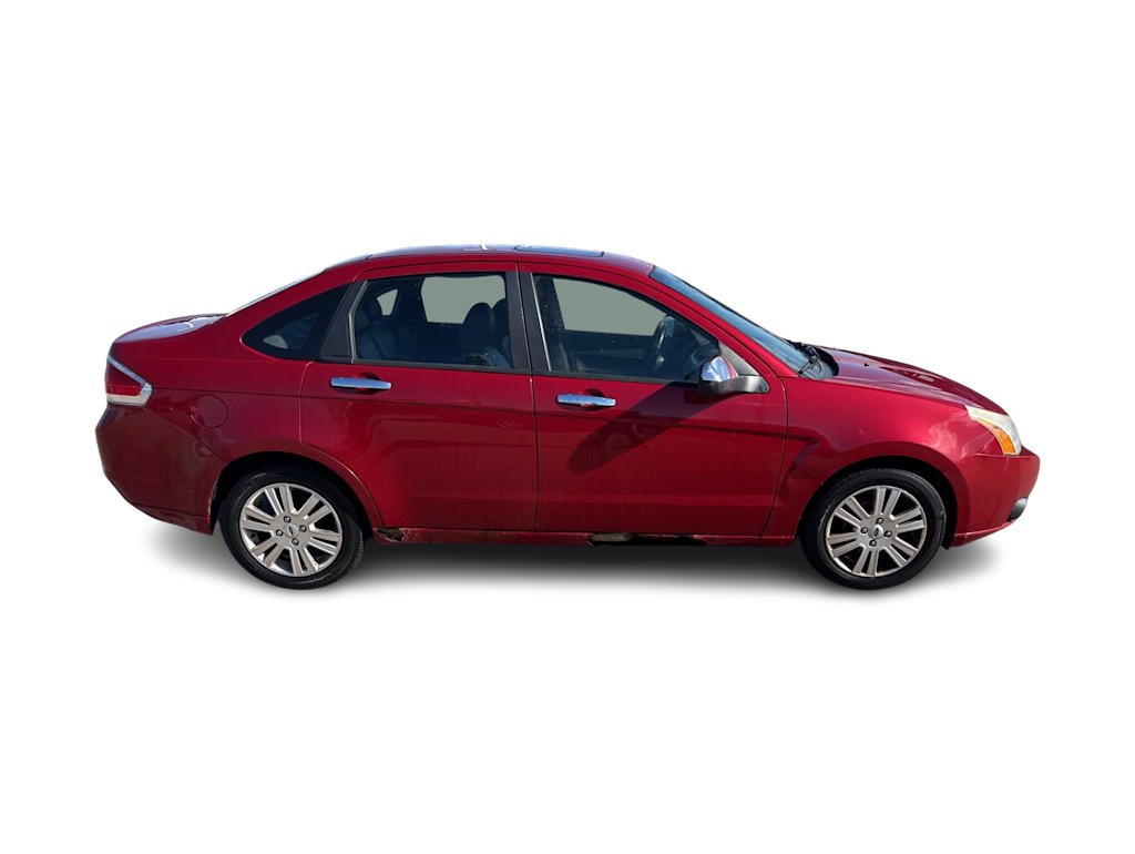 Thumbnail: 2011 Ford Focus - 15