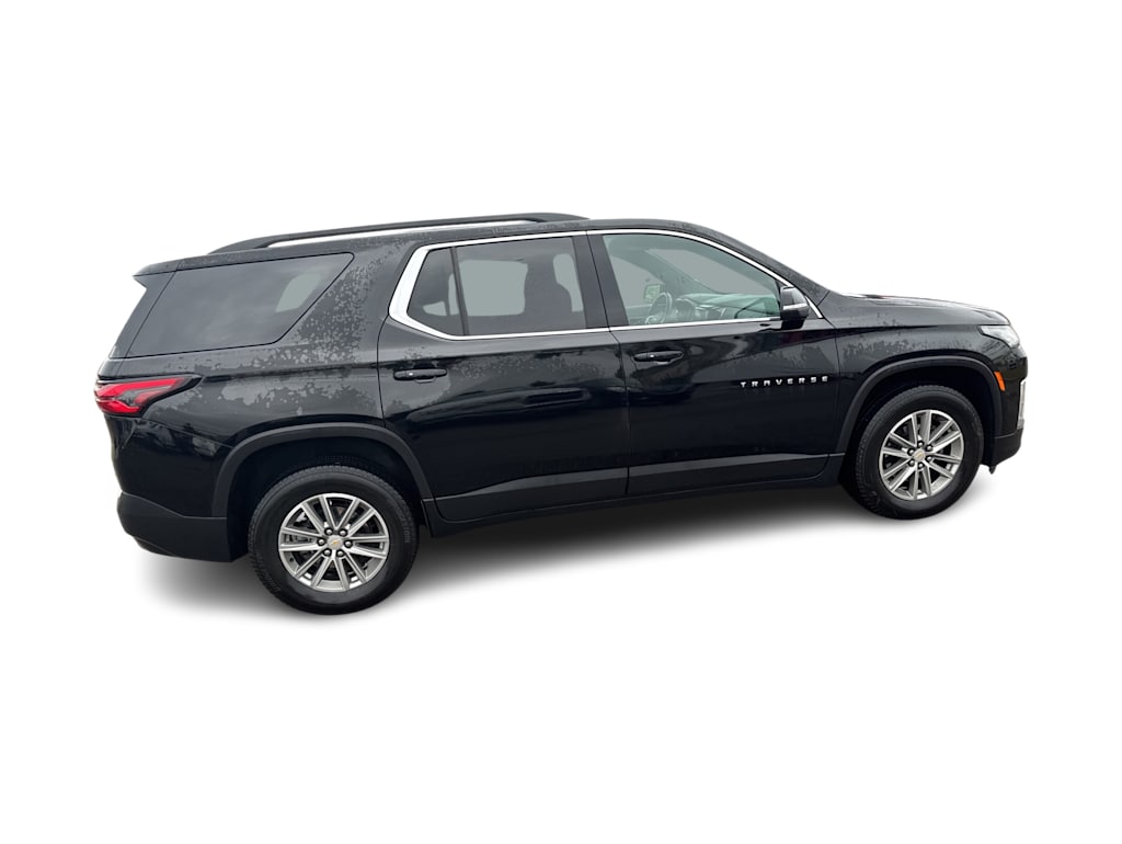 Thumbnail: 2023 Chevrolet Traverse - 24