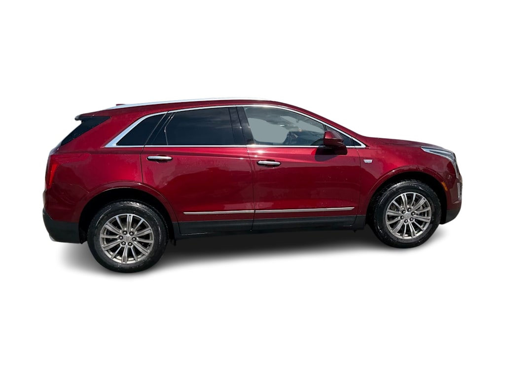 Thumbnail: 2018 Cadillac XT5 - 17