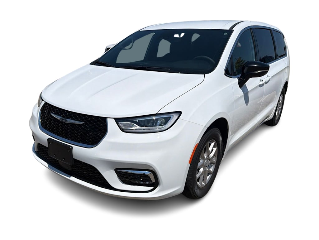 Thumbnail: 2025 Chrysler Pacifica - 7