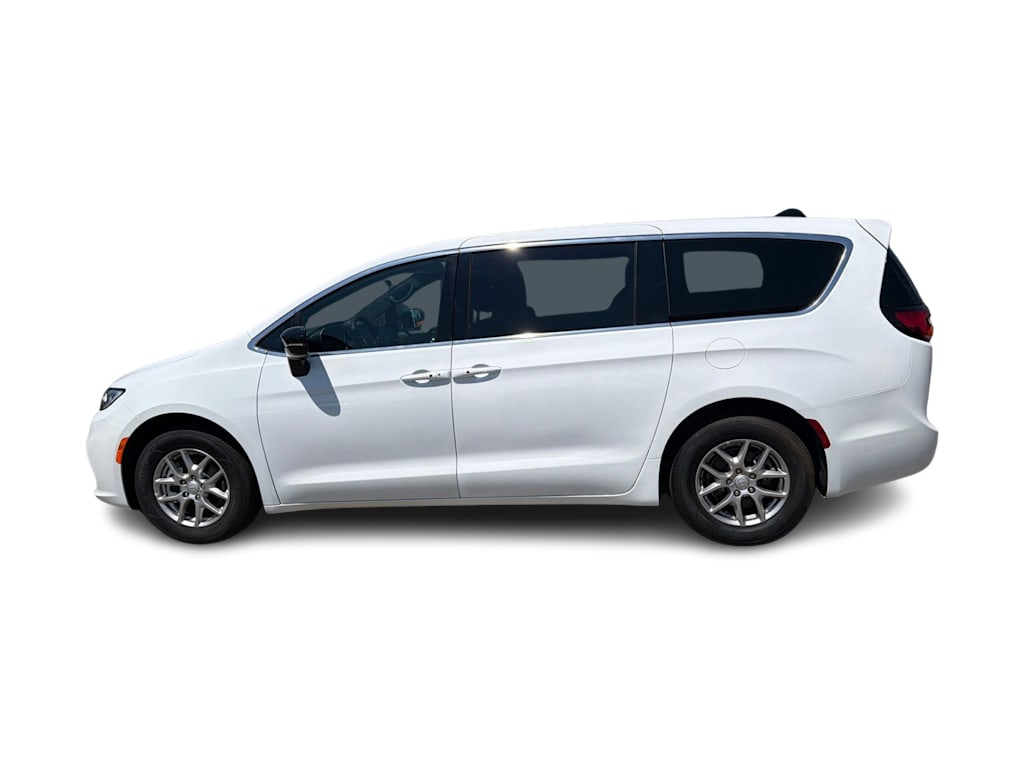 Thumbnail: 2025 Chrysler Pacifica - 2