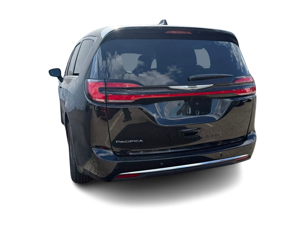 Thumbnail: 2026 Chrysler Pacifica - 23