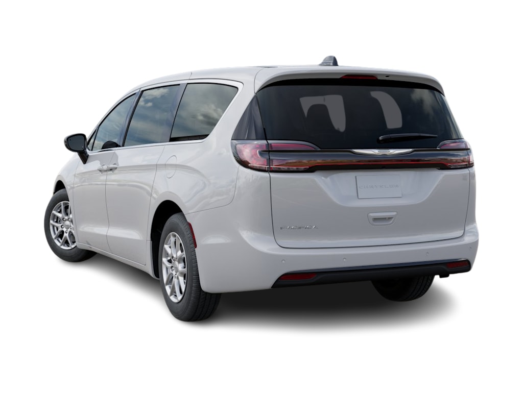 Thumbnail: 2026 Chrysler Pacifica - 4