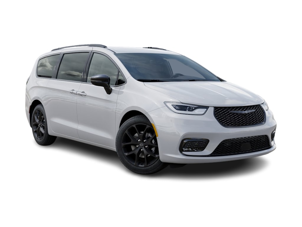 Thumbnail: 2026 Chrysler Pacifica - 14