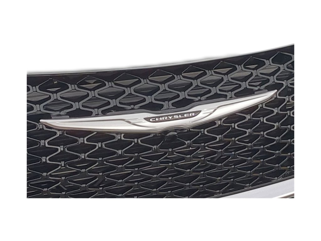 Thumbnail: 2024 Chrysler Pacifica - 23