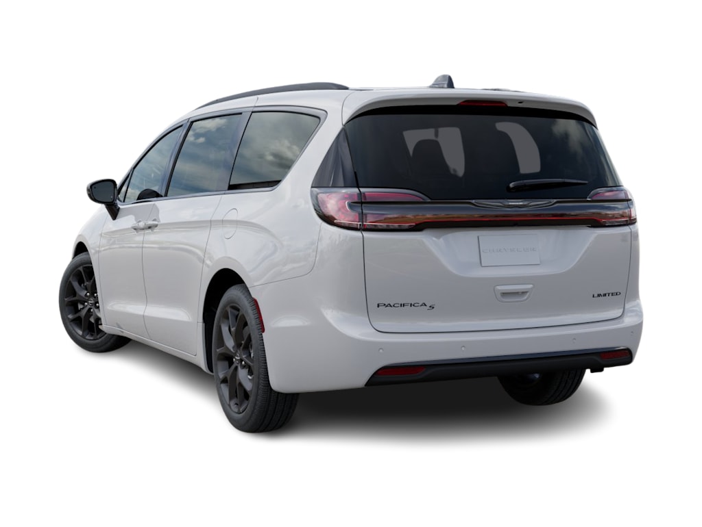 Thumbnail: 2026 Chrysler Pacifica - 4
