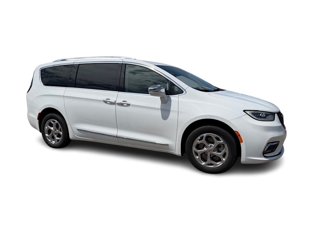 Thumbnail: 2021 Chrysler Pacifica - 13