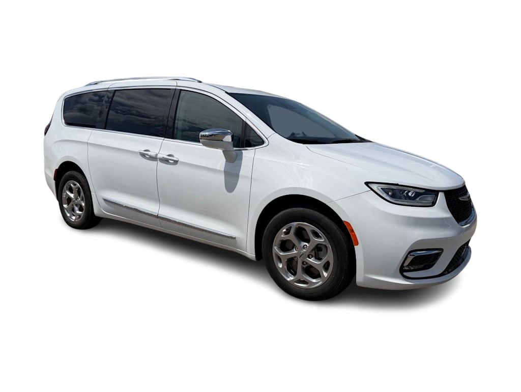 Thumbnail: 2021 Chrysler Pacifica - 14