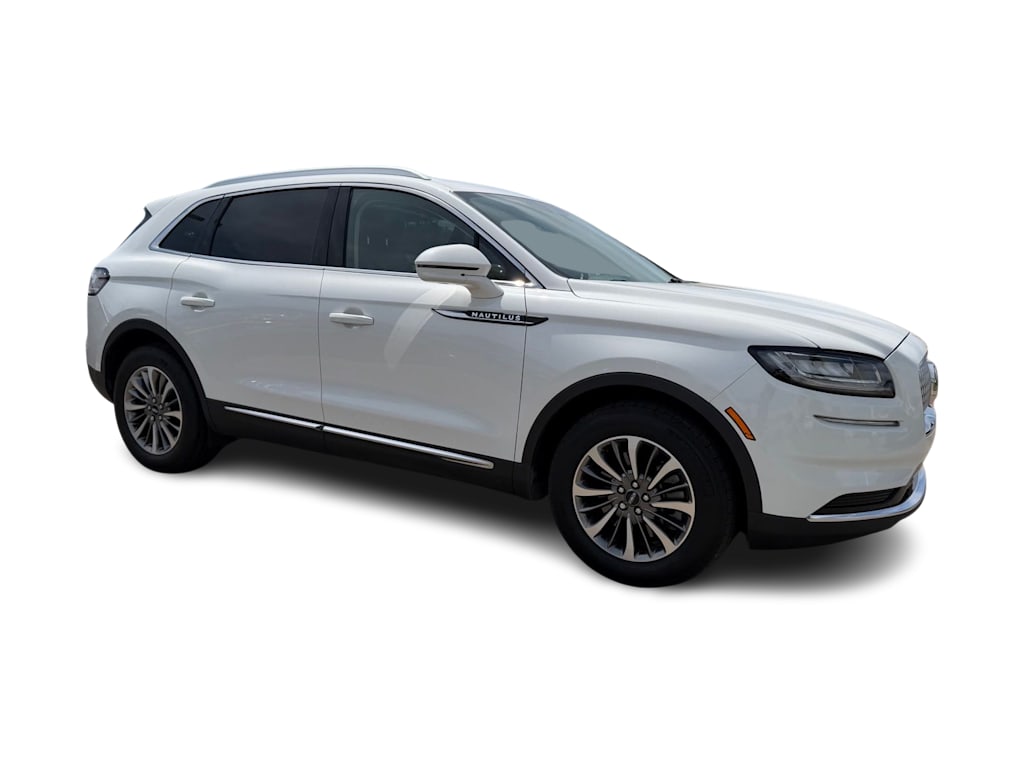 Thumbnail: 2021 Lincoln Nautilus - 12