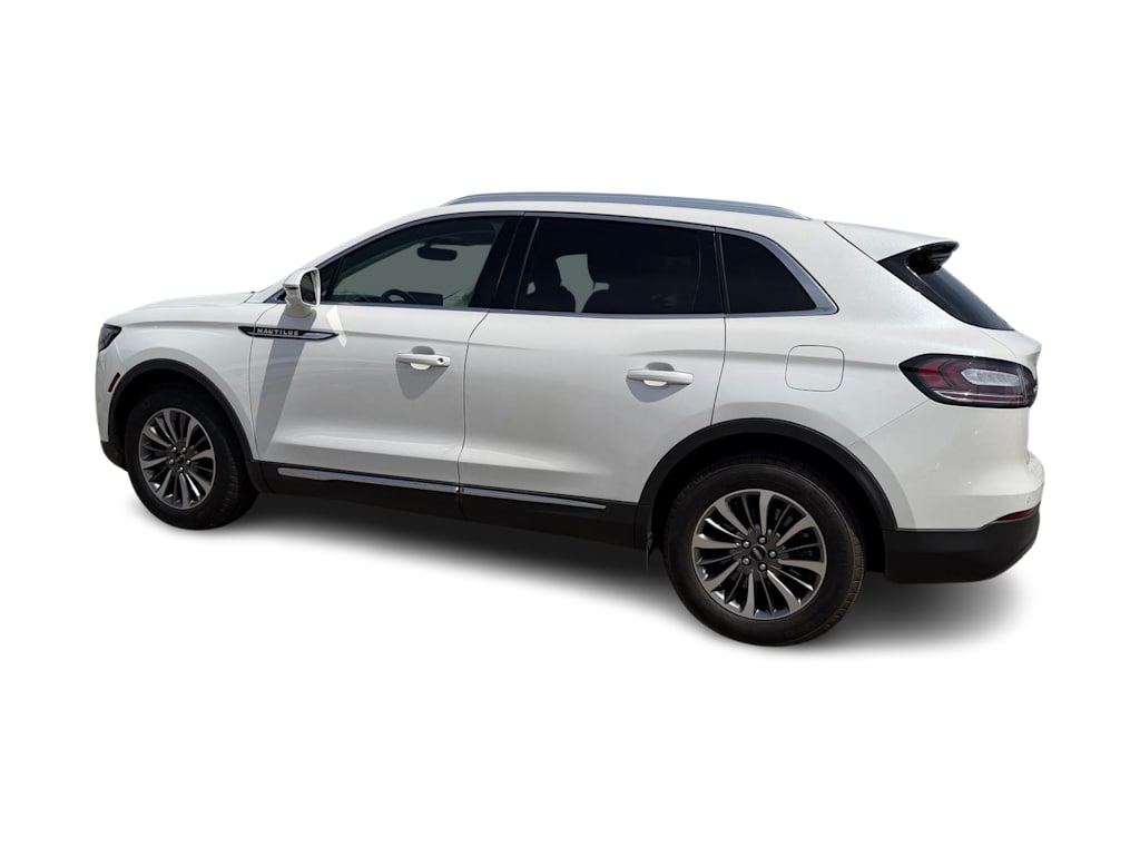 Thumbnail: 2021 Lincoln Nautilus - 2
