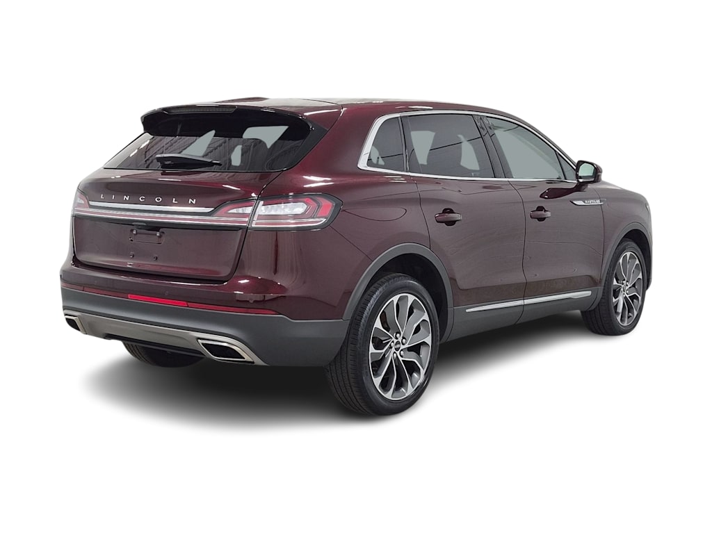 Thumbnail: 2023 Lincoln Nautilus - 21