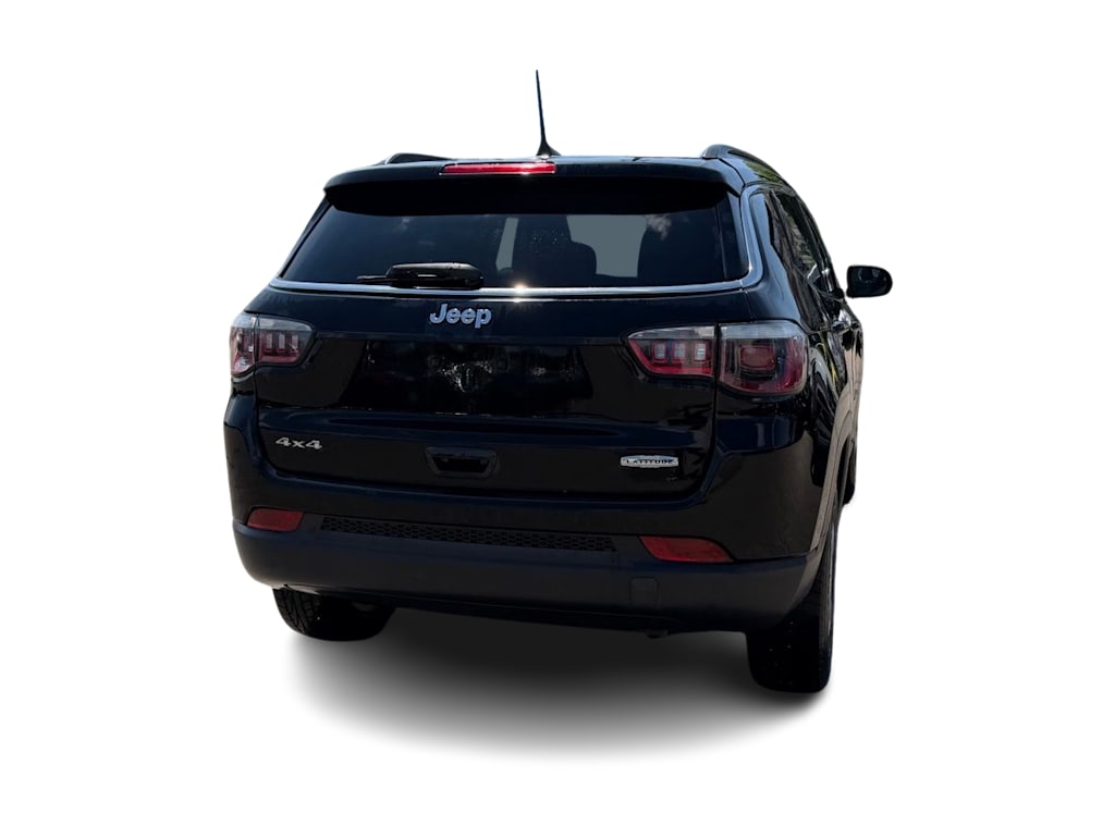 Thumbnail: 2018 Jeep Compass - 23
