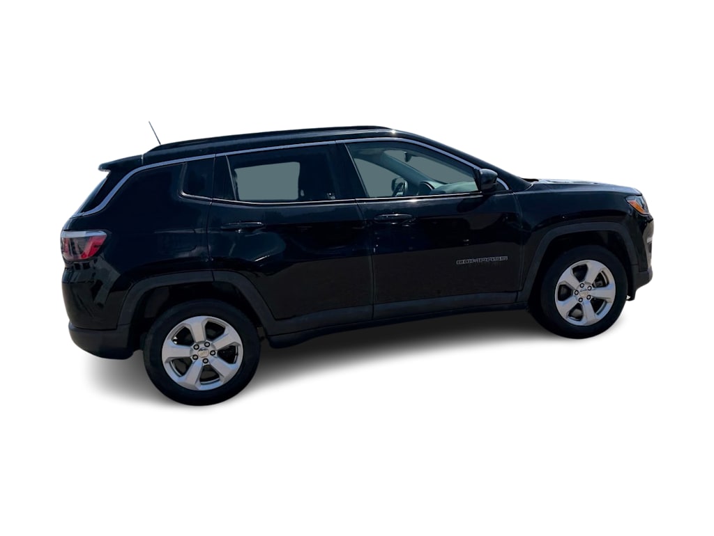 Thumbnail: 2018 Jeep Compass - 17