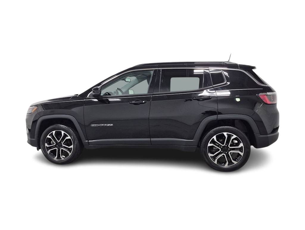 Thumbnail: 2022 Jeep Compass - 3