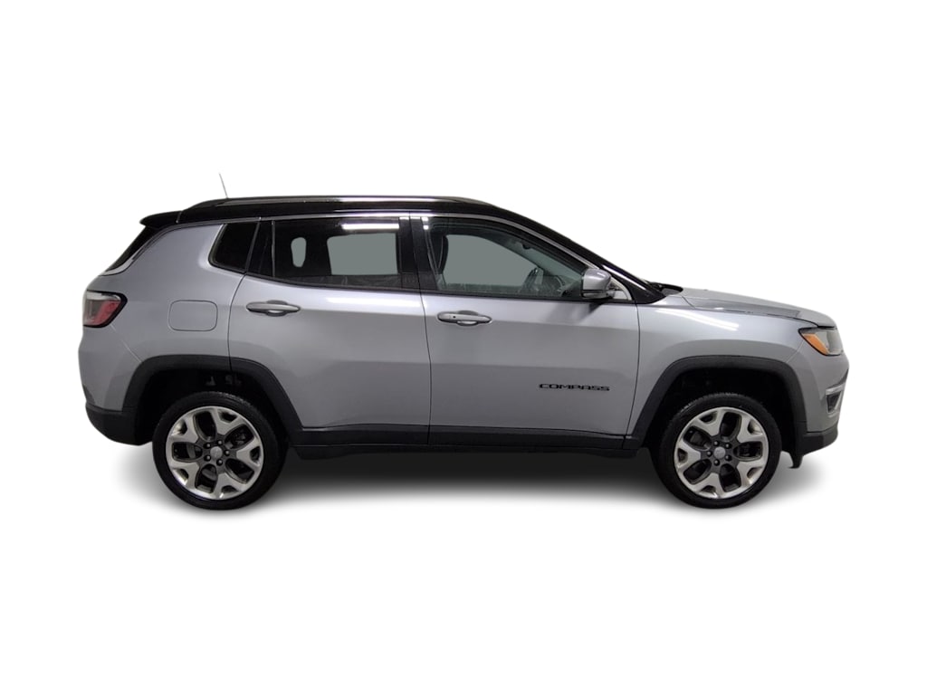 Thumbnail: 2018 Jeep Compass - 24