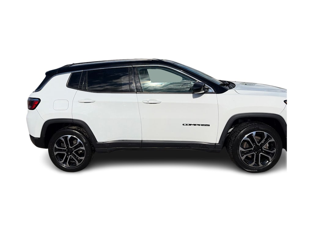 Thumbnail: 2022 Jeep Compass - 14