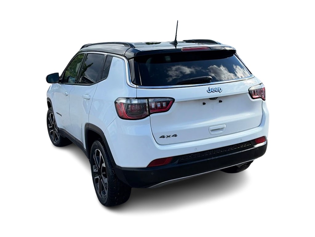 Thumbnail: 2022 Jeep Compass - 3