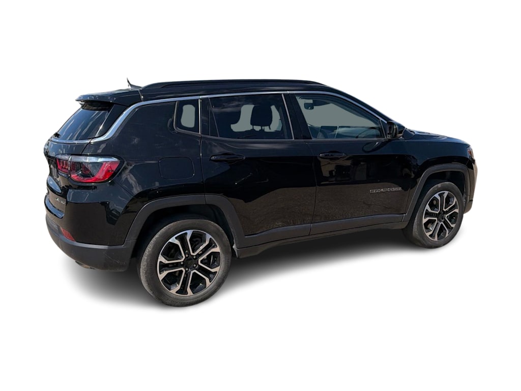 Thumbnail: 2022 Jeep Compass - 18