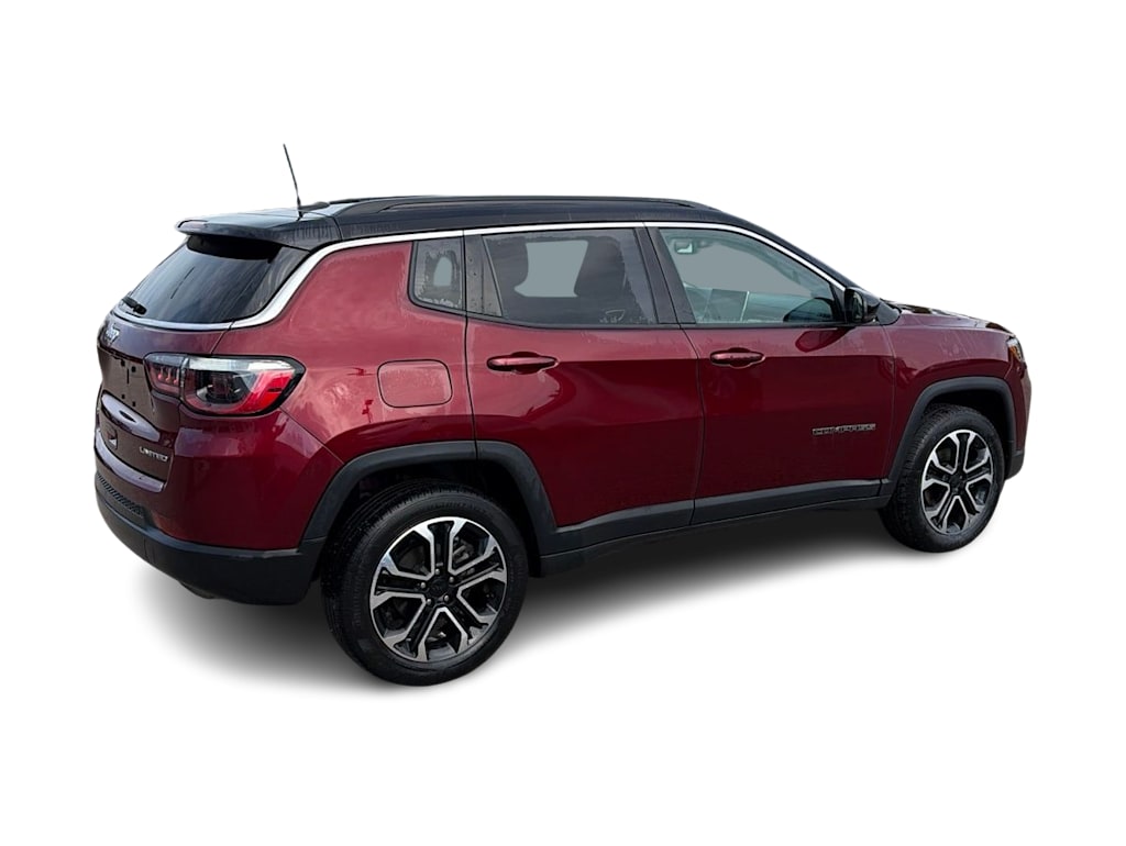 Thumbnail: 2022 Jeep Compass - 16