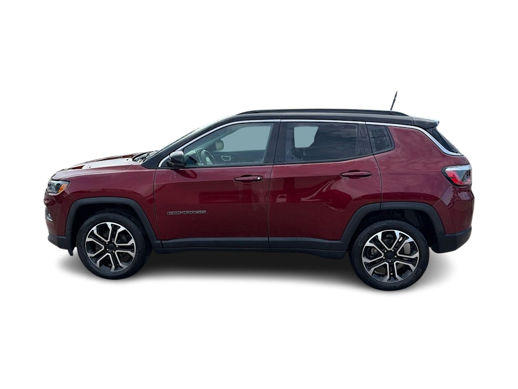 Thumbnail: 2022 Jeep Compass - 21