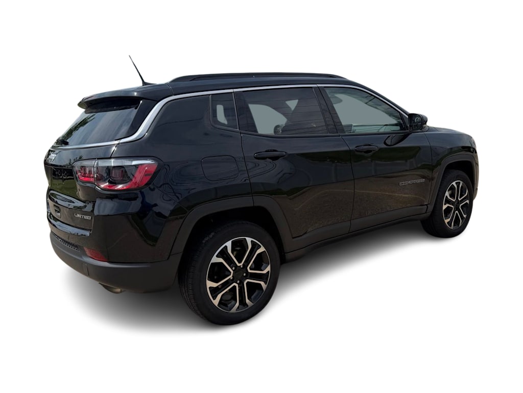 Thumbnail: 2022 Jeep Compass - 20
