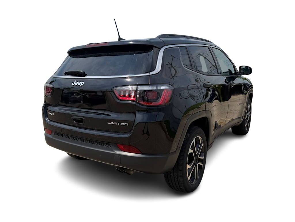 Thumbnail: 2022 Jeep Compass - 23